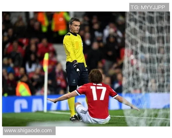 厄尔瓦多足球明星的辉煌历程与对足球的热爱之路