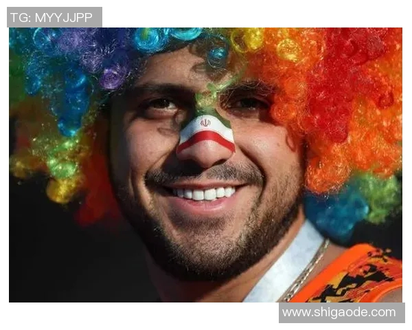 外号小丑的足球明星如何用幽默与技巧征服绿茵场