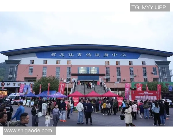 篮球明星引领全民热潮助力青少年体育发展与健康生活方式的推广 篮球明星引领全民热潮助力青少年体育发展与健康生活方式的推广